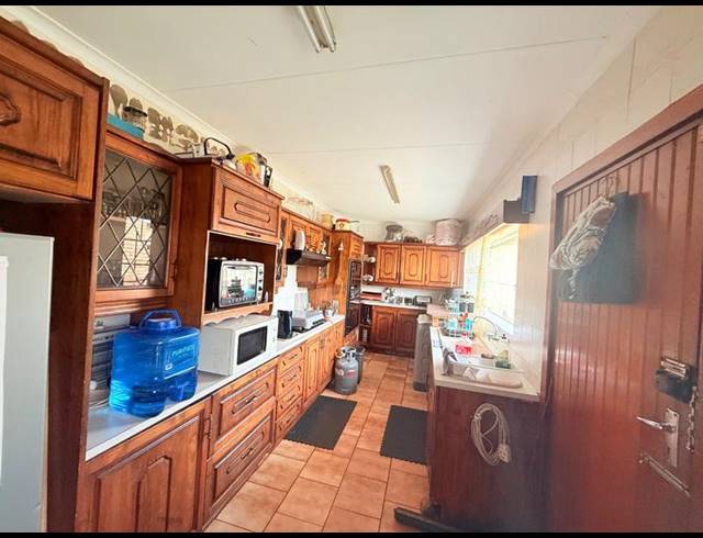 3 BEDROOM HOUSE FOR SALE IN VANDERBIJLPARK SE 6